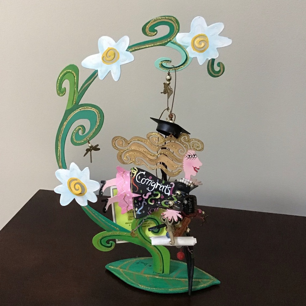 Silvestri Graduation Girl Teacher With Stand